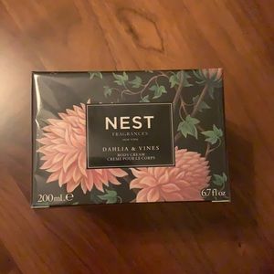 Nest Dahlia & Vines Body Cream 6.7 fl oz